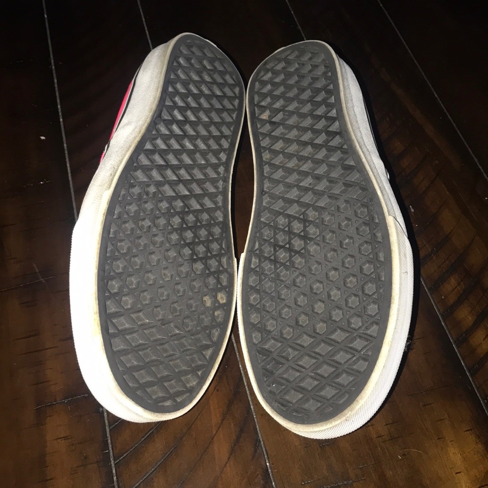 Vans - Picture 6 of 6